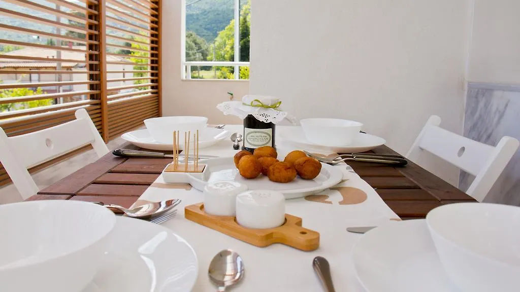 Apartament Aristotelia Gi Ikies - Olympiada Poolside Retreats
